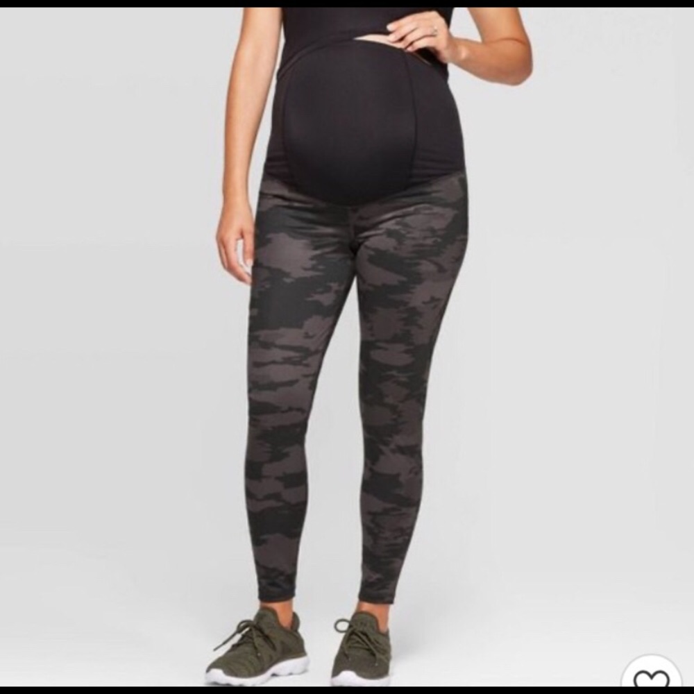Maternity Camo Leggings